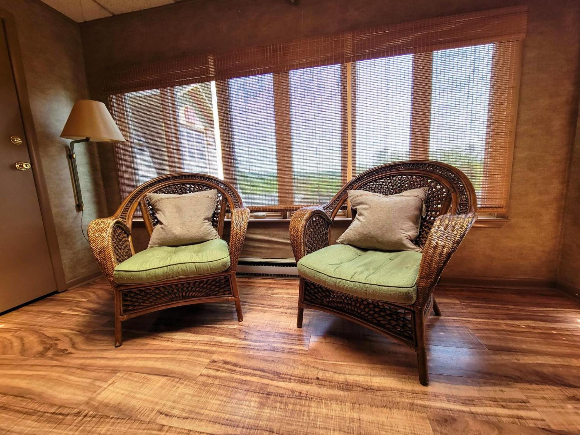 Altland House & Inn 3*