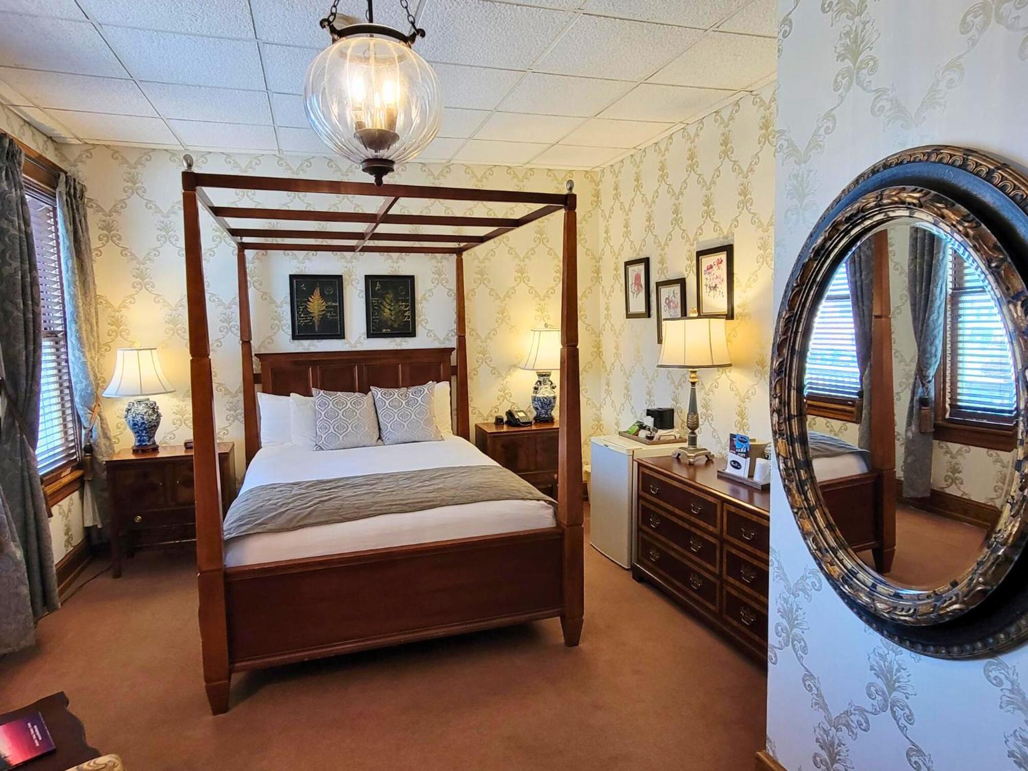 Altland House & 3* Abbottstown
