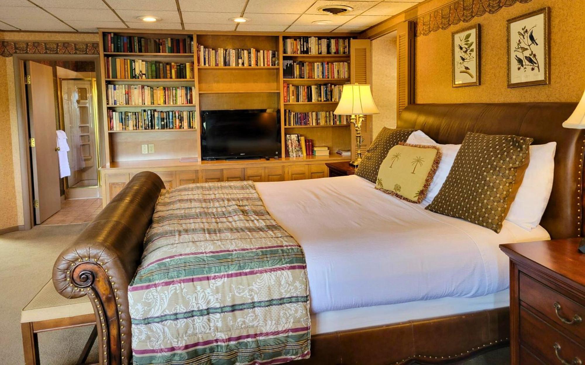 Altland House & Inn 3*